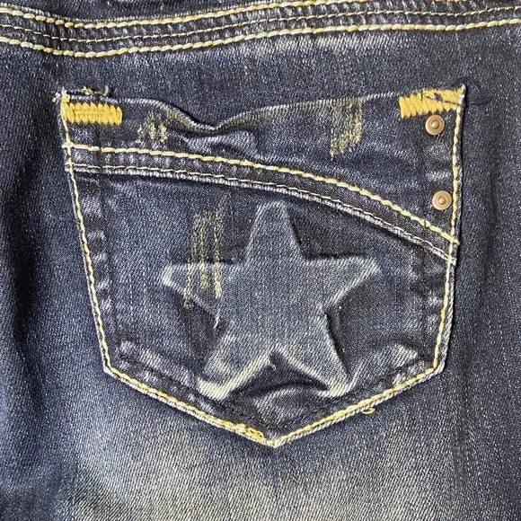 Z2 Jeans Women's Dark Blue Flare Jeans - Picture 4 of 6